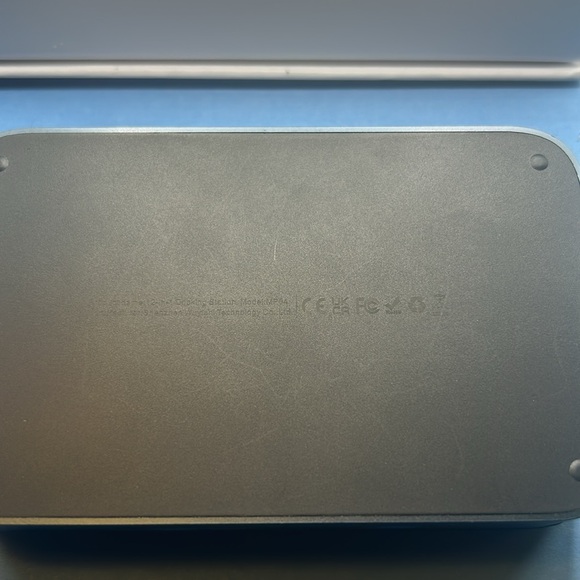 JSAUX Docking Station, 12 in 1 USB-C Docking Station 3 Monitors for MacBook/Dell - Picture 7 of 9